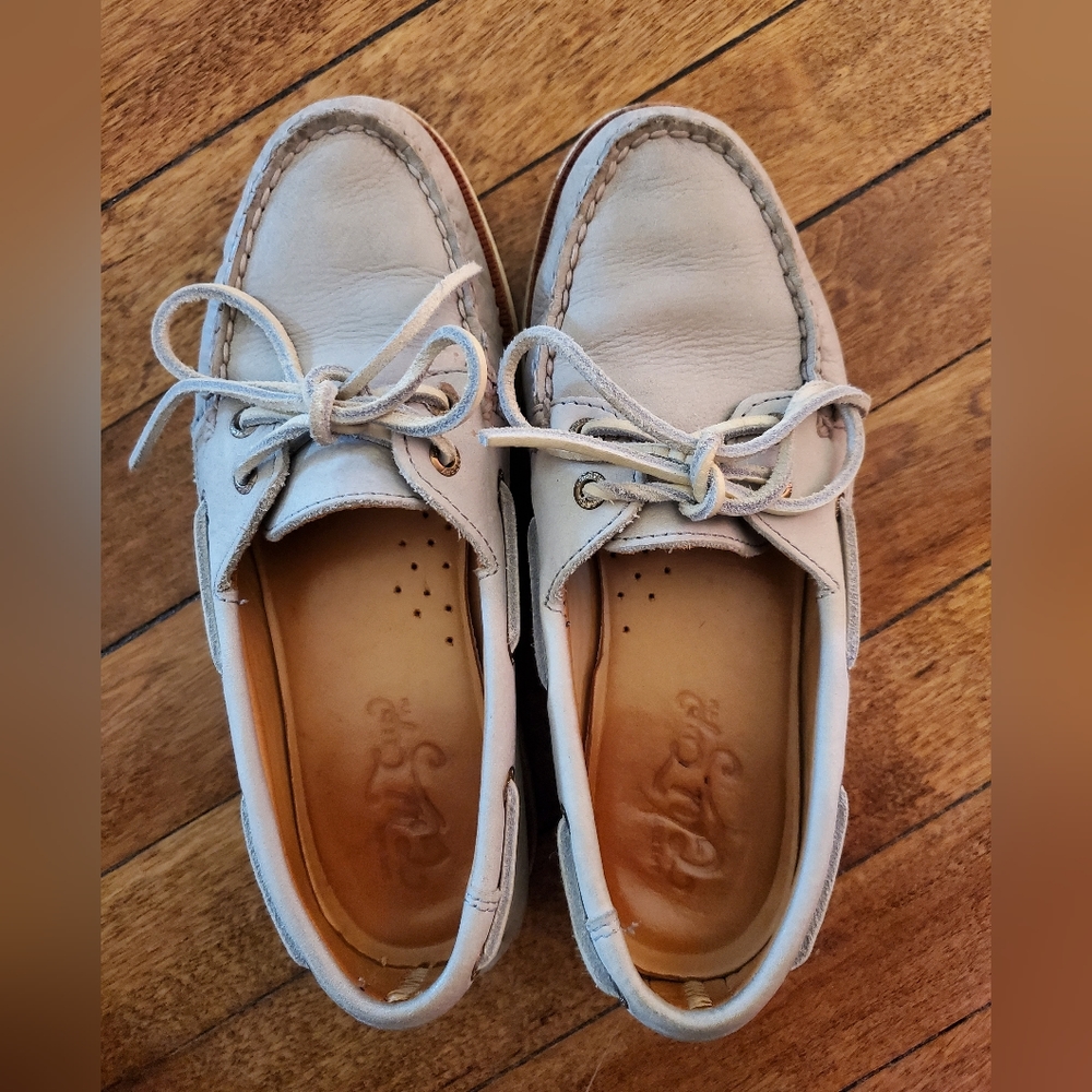 Sperry Gold Cup light gray boat shoes